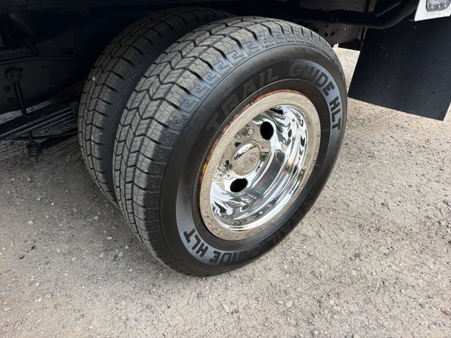 Used 2015 Ford E-350 and Econoline 350 Super Duty w/ Power Windows & Locks Group RWD image 27