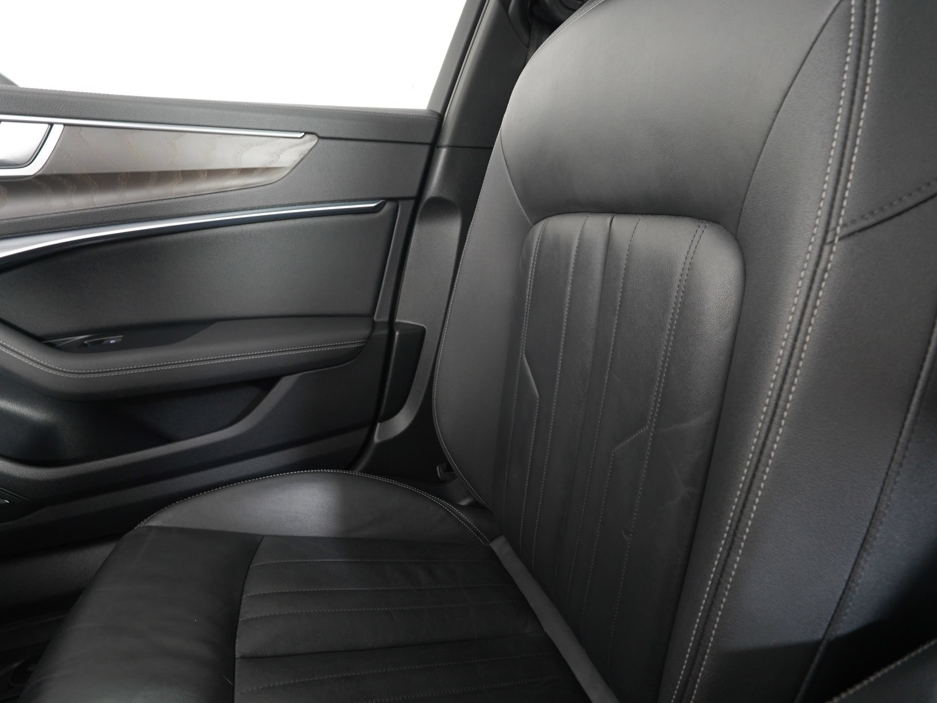 Used 2019 Audi A6 2.0T Premium Plus AWD/4WD image 27