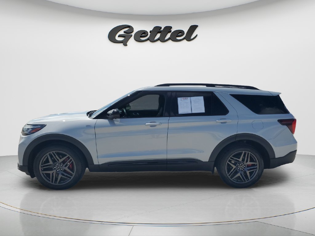 Used 2026 Ford Explorer ST-Line w/ ST-Line Street Pack RWD image 8