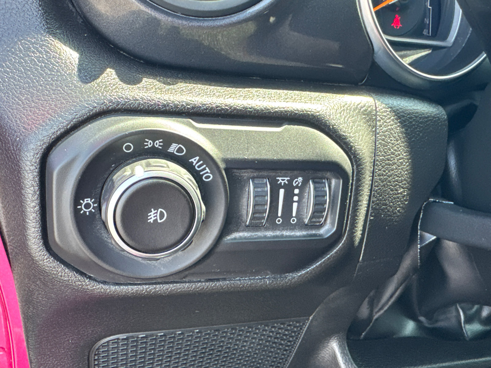 Used 2022 Jeep Wrangler Unlimited Sport AWD/4WD image 15