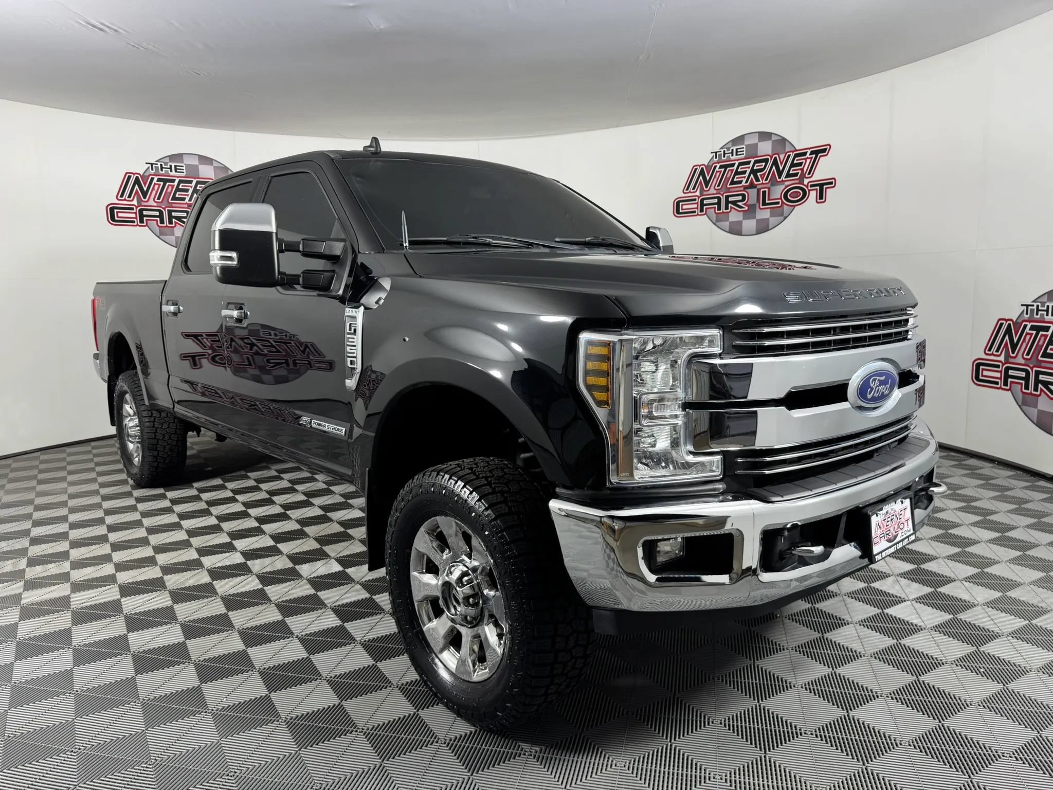 Used 2019 Ford F350 Lariat w/ Chrome Package AWD/4WD image 9