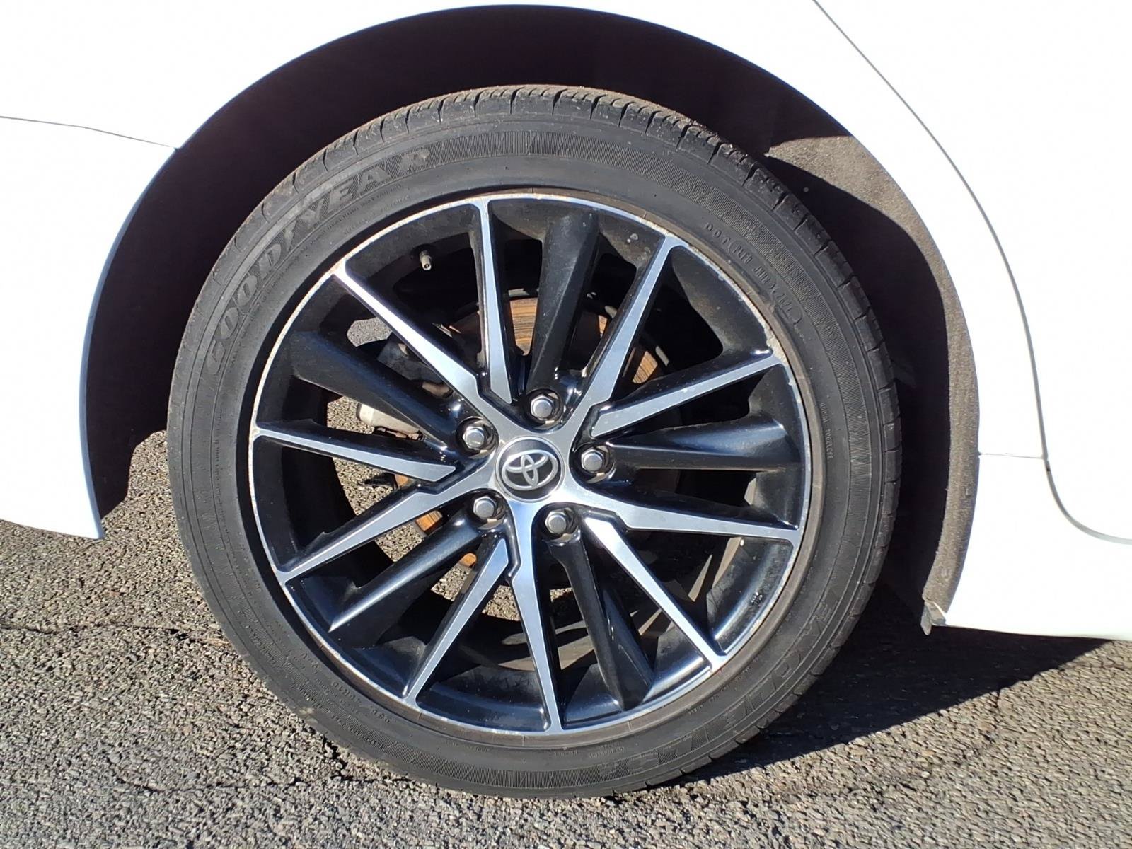 Used 2021 Toyota Camry SE FWD image 8