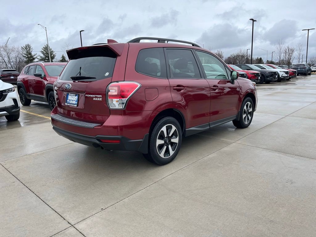 Used 2017 Subaru Forester 2.5i Premium w/ All-Weather Package image 10