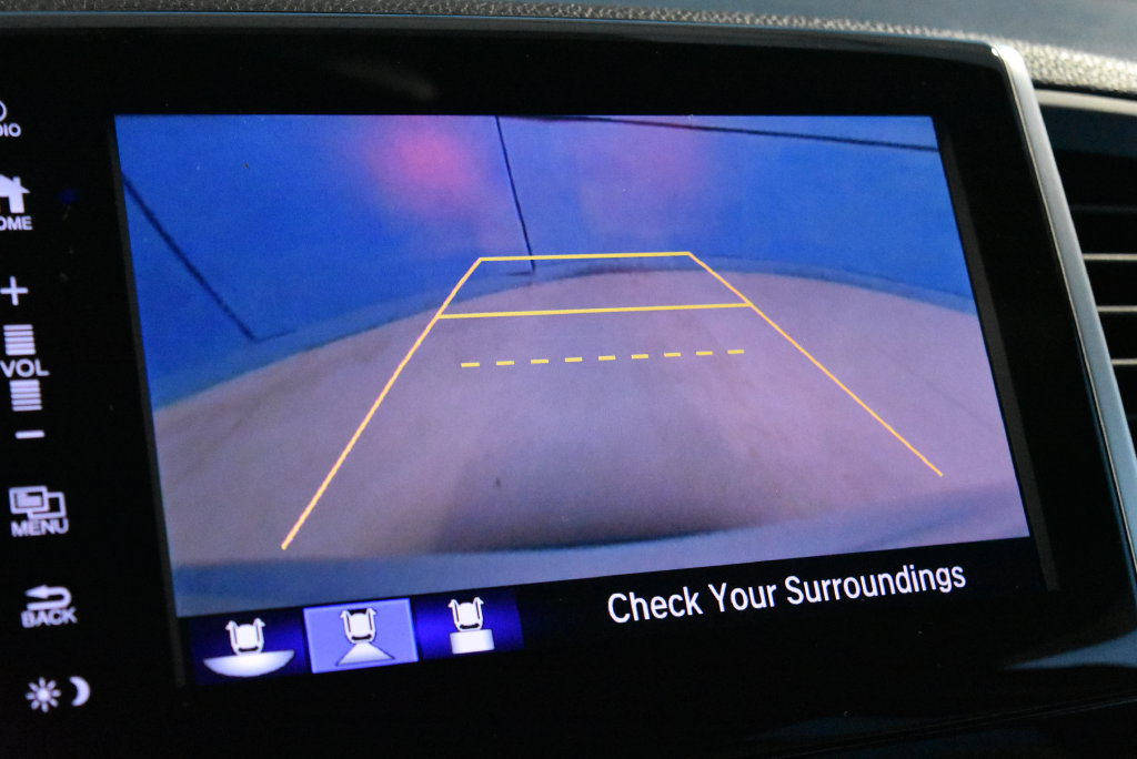 Used 2018 Honda Pilot EX image 12