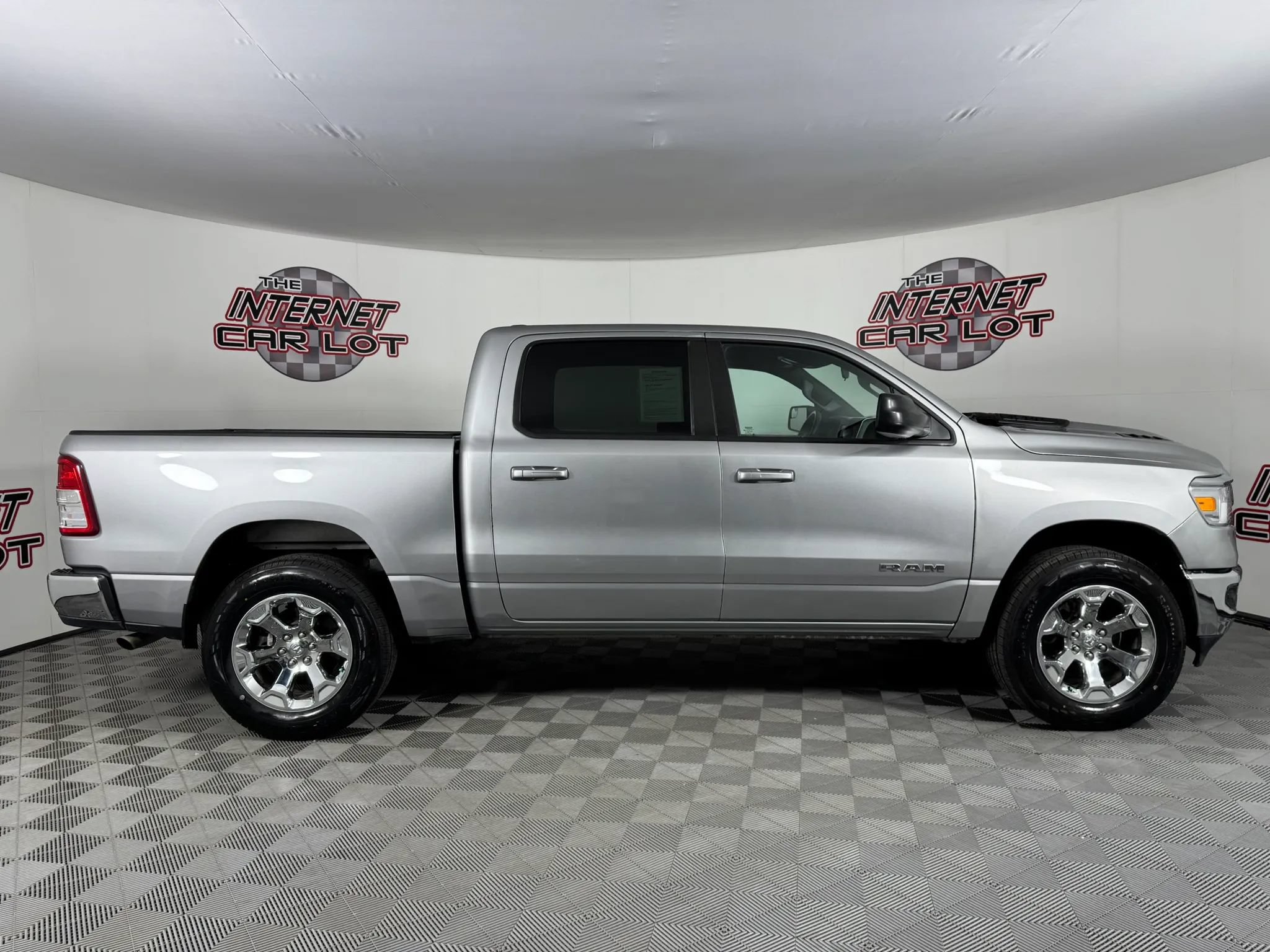 Used 2022 RAM 1500 Big Horn AWD/4WD image 8