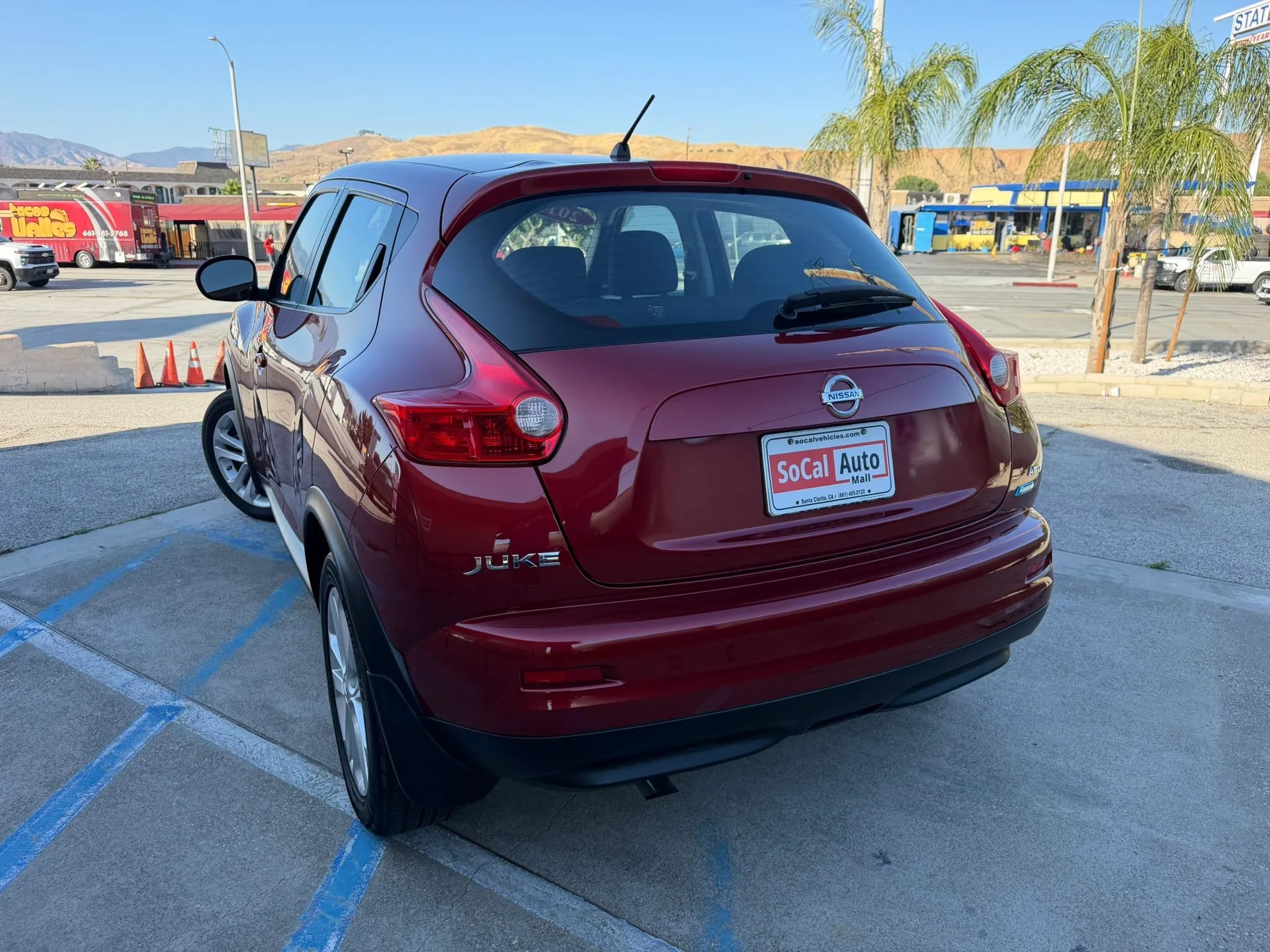 Used 2012 Nissan Juke S AWD/4WD image 5