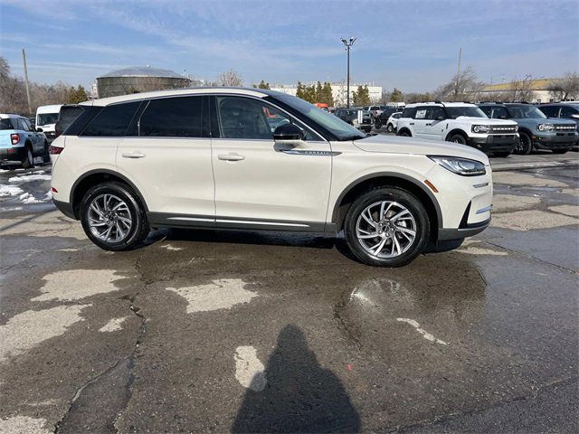 Used 2023 Lincoln Corsair AWD w/ Equipment Group 101A video 2