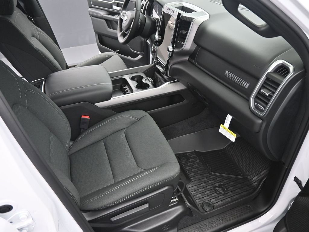 New 2026 RAM 1500 4x4 Crew Cab image 20