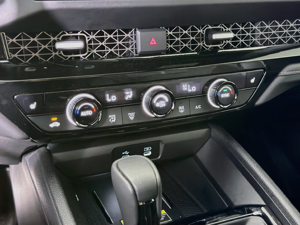 Used 2025 Honda Accord Sport image 19