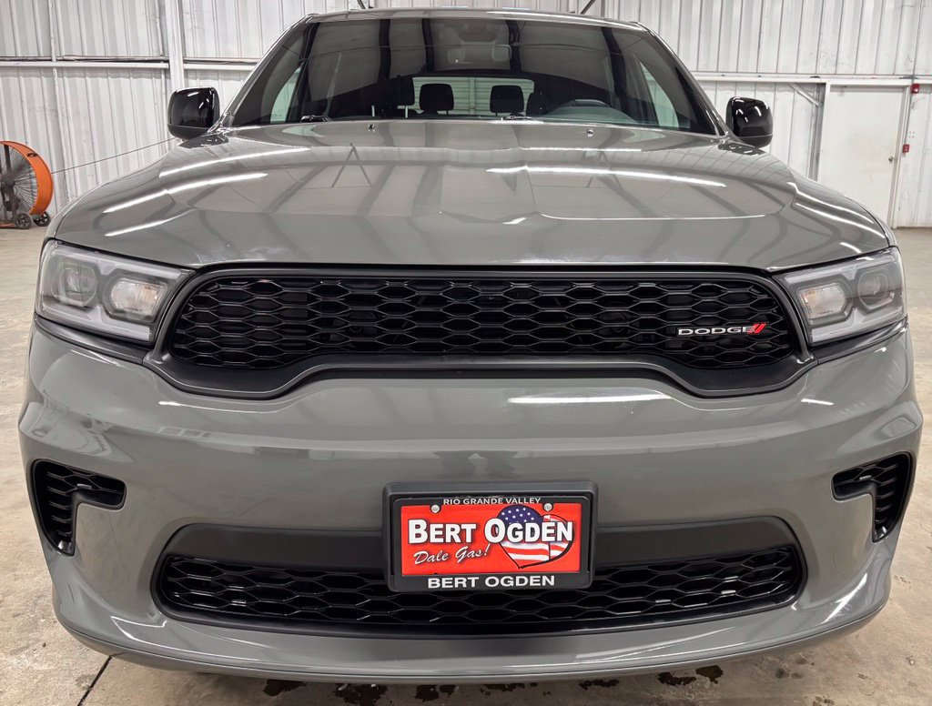 Used 2025 Dodge Durango GT RWD image 2