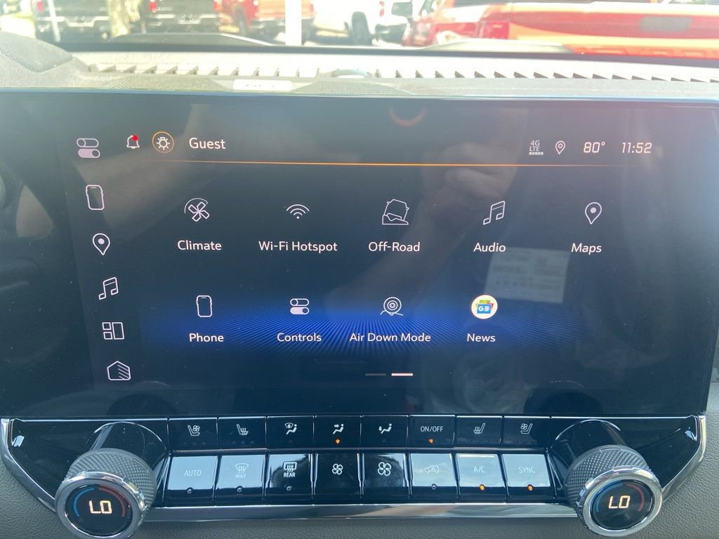 New 2025 Chevrolet Colorado ZR2 w/ Technology Package image 17