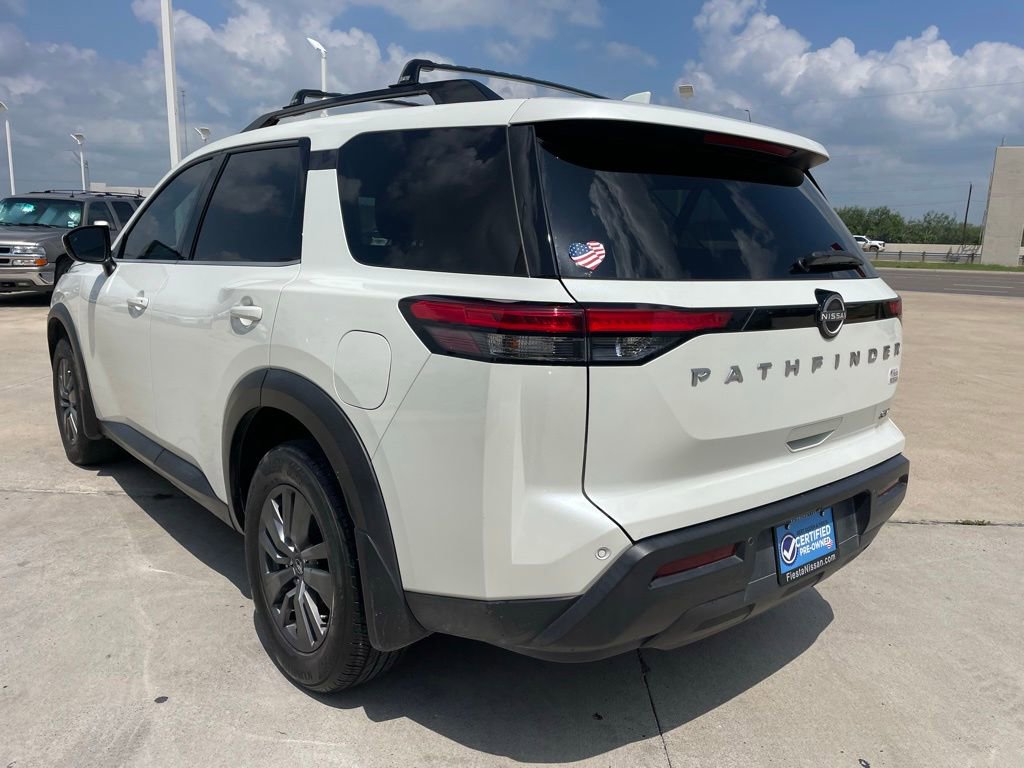 Certified 2023 Nissan Pathfinder SV FWD image 5