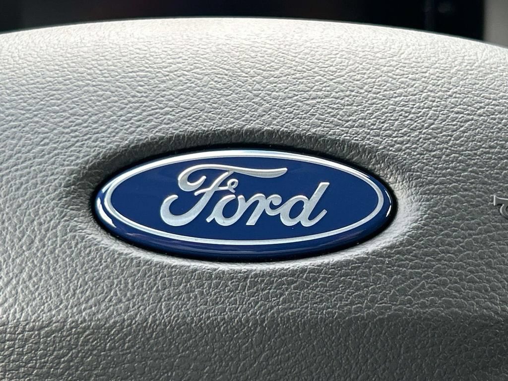 New 2026 Ford Transit 250 148 Medium Roof RWD image 35