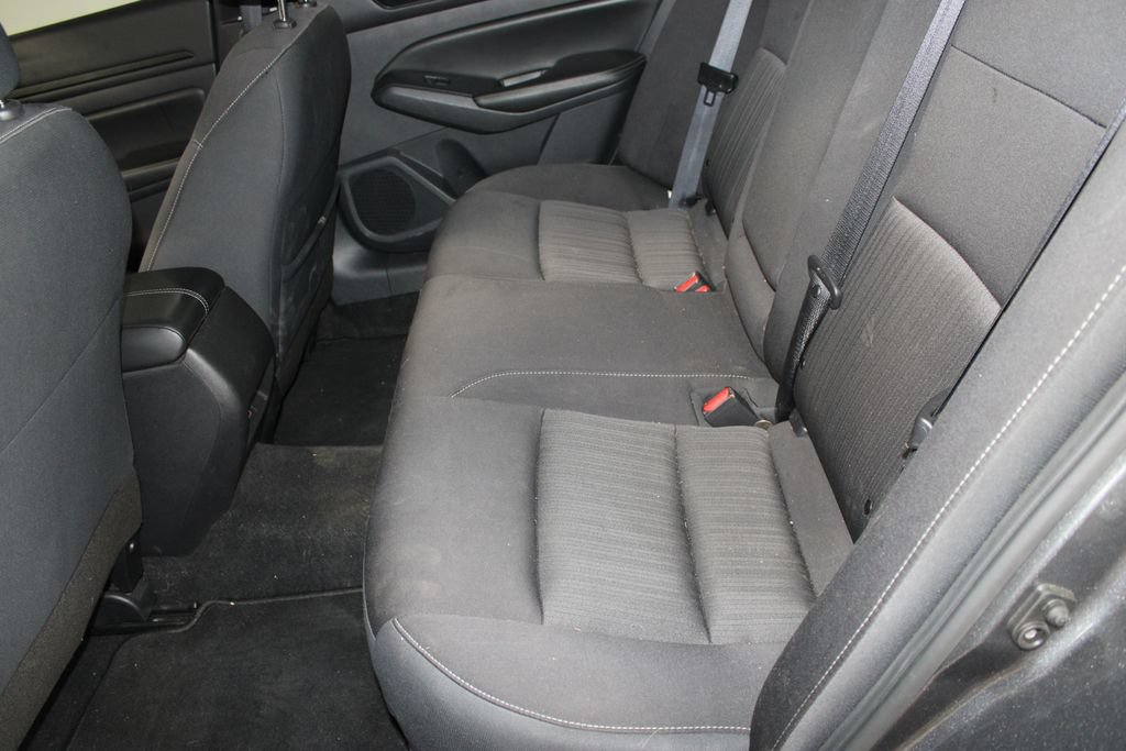 Used 2024 Nissan Altima 2.5 SV FWD image 18