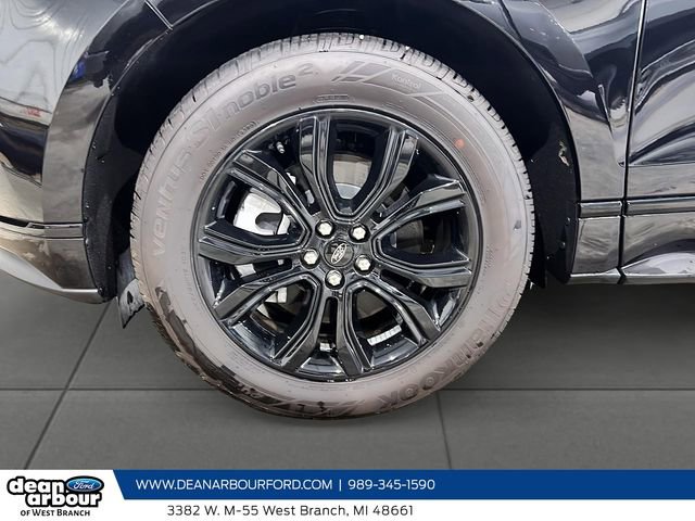 Used 2024 Ford Edge SE w/ Black Appearance Package image 29