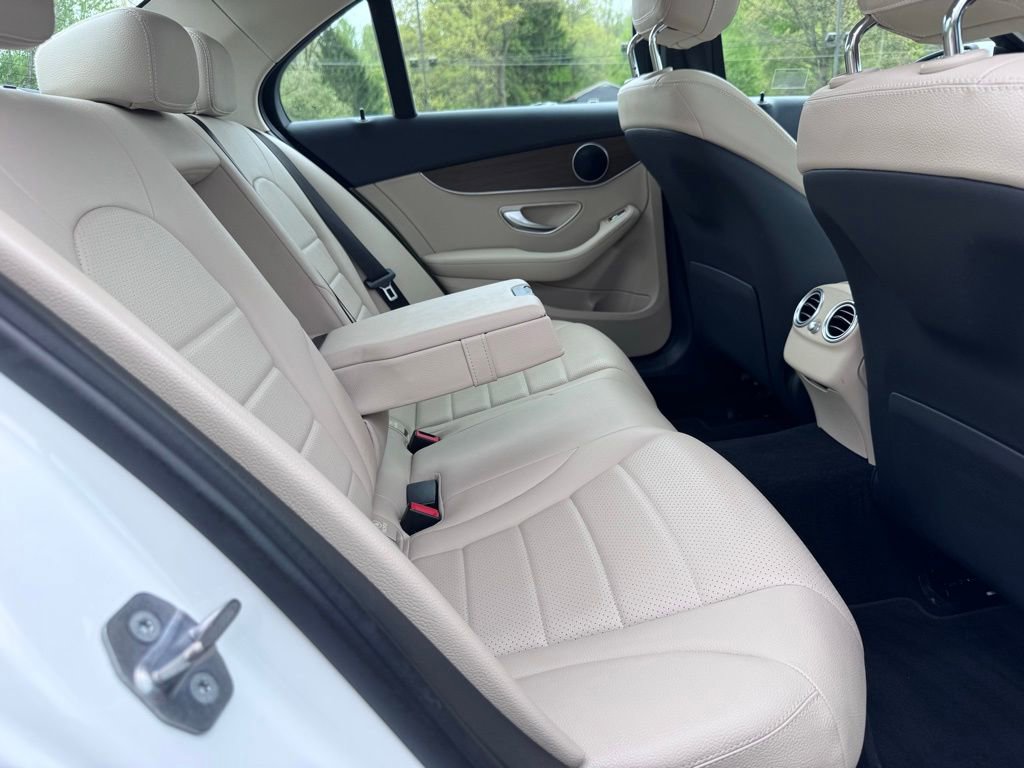 Used 2020 Mercedes-Benz C 300 4MATIC Sedan image 20