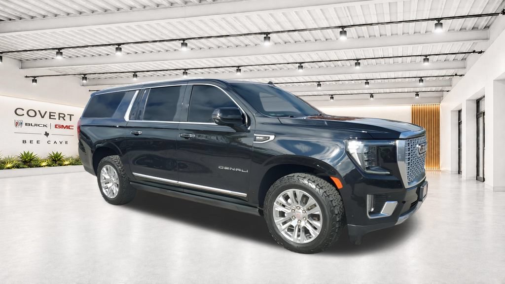 Certified 2023 GMC Yukon XL Denali AWD/4WD image 1
