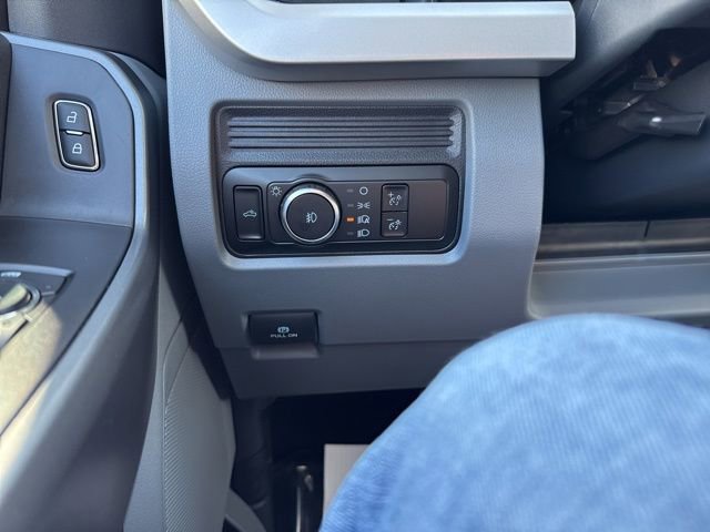 New 2026 Ford F250 XLT w/ FX4 Off-Road Package image 20