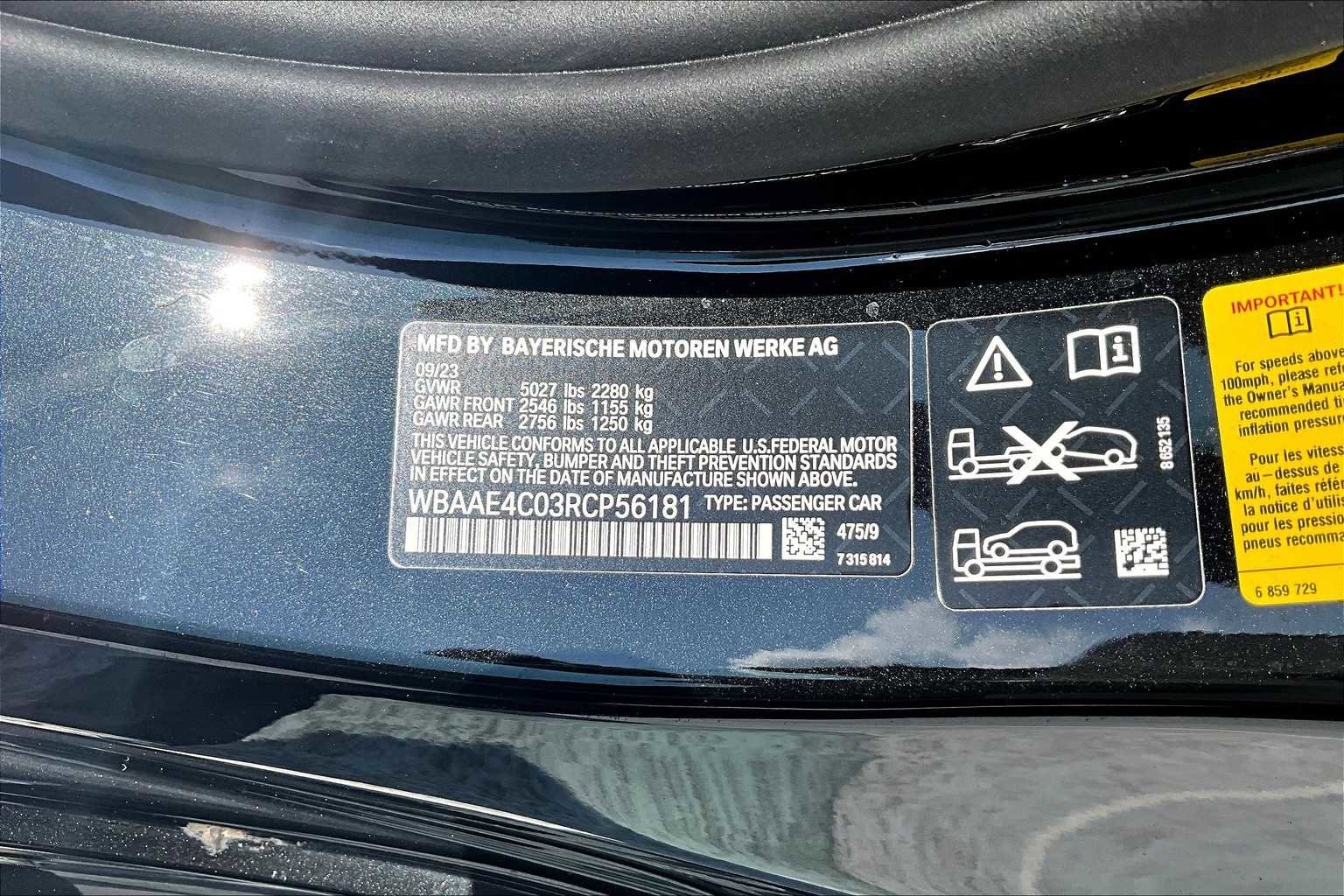 Used 2024 BMW 840i xDrive Coupe w/ Driving Assistance Package image 33