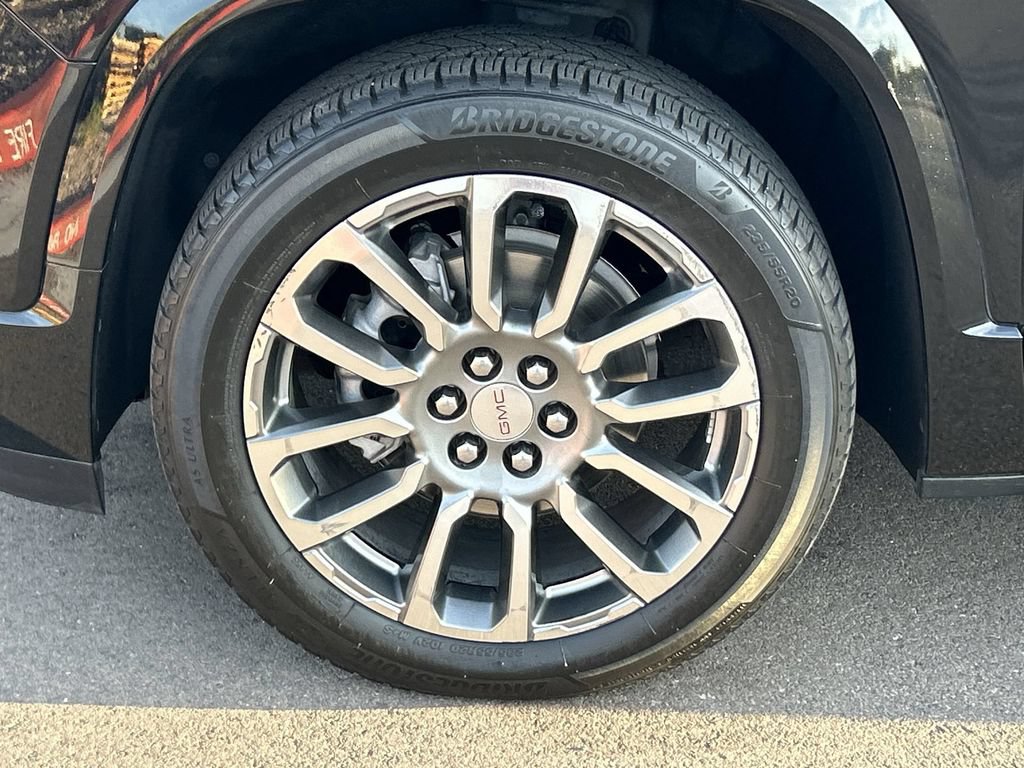 Used 2022 GMC Acadia Denali w/ Denali Ultimate Package FWD image 34