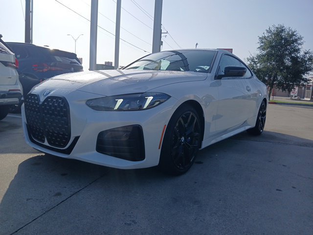 New 2027 BMW 430i Coupe w/ M Sport Package RWD image 3