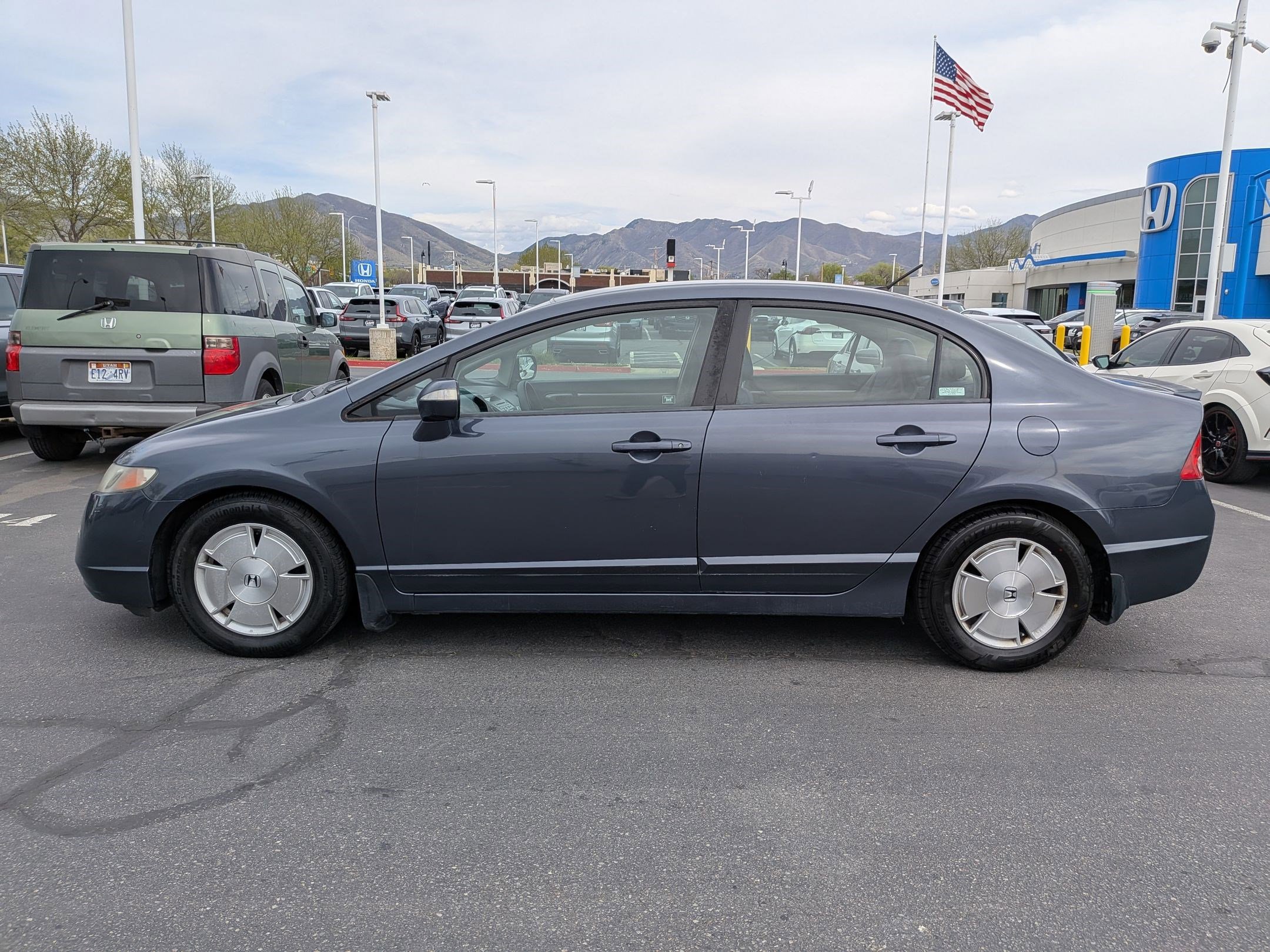 Used 2008 Honda Civic Hybrid Sedan image 9