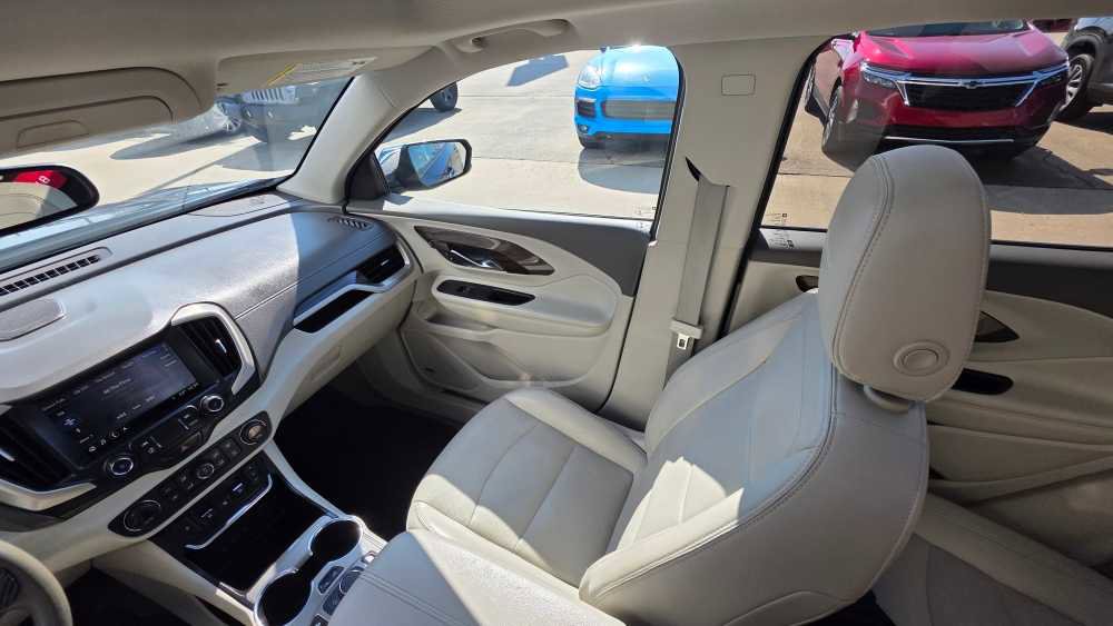 Used 2019 GMC Terrain Denali w/ Advanced Safety Package image 22