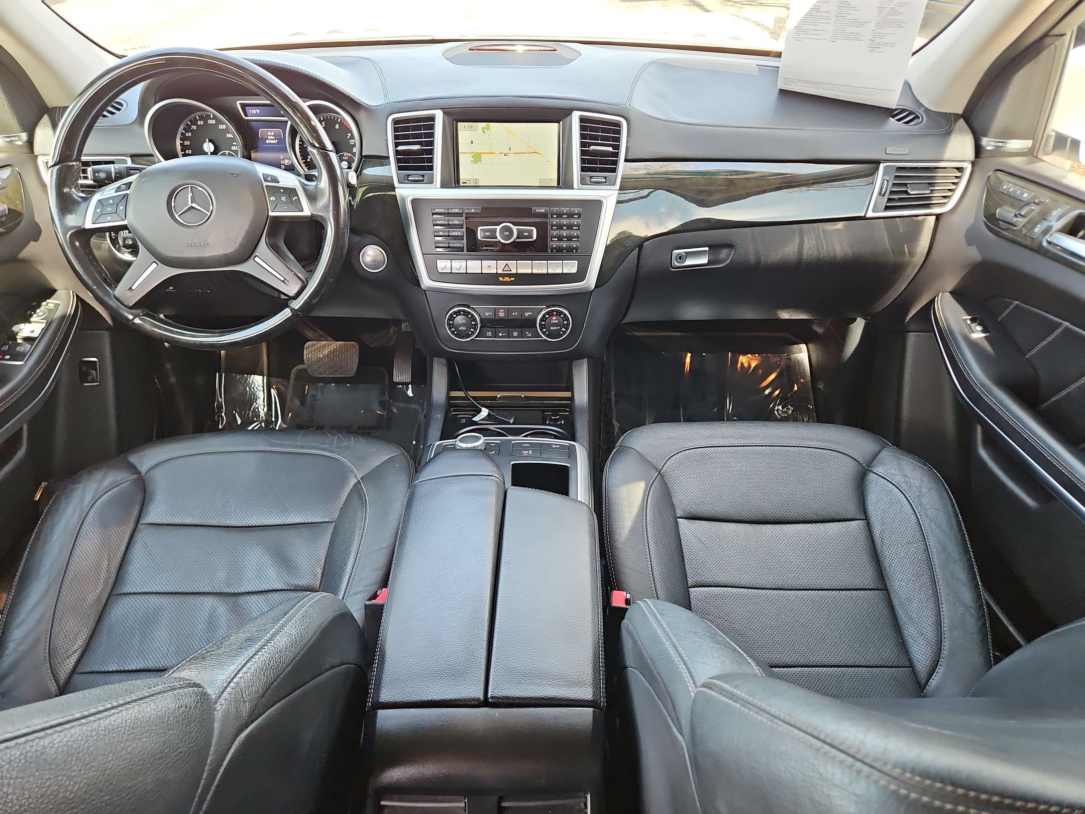 Used 2016 Mercedes-Benz GL 550 4MATIC image 23