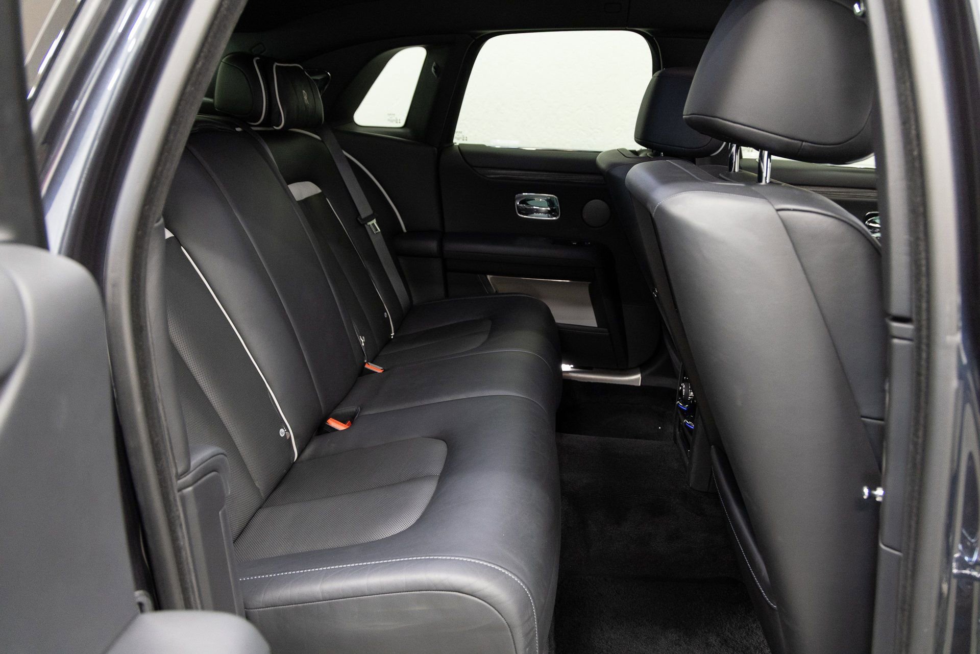 Used 2021 Rolls-Royce Ghost image 17