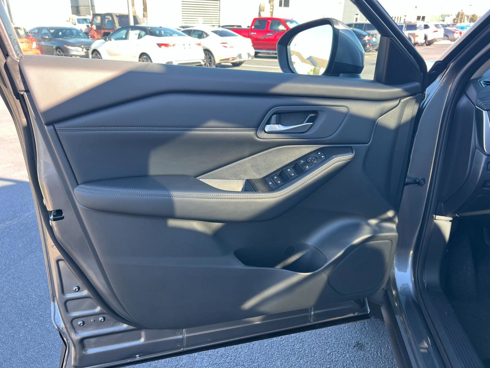 New 2026 Nissan Rogue SV w/ SV Premium Package image 15