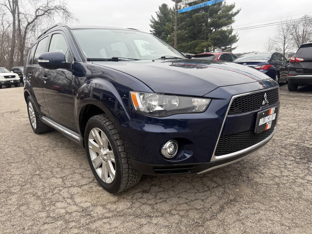 Used 2013 Mitsubishi Outlander SE image 3