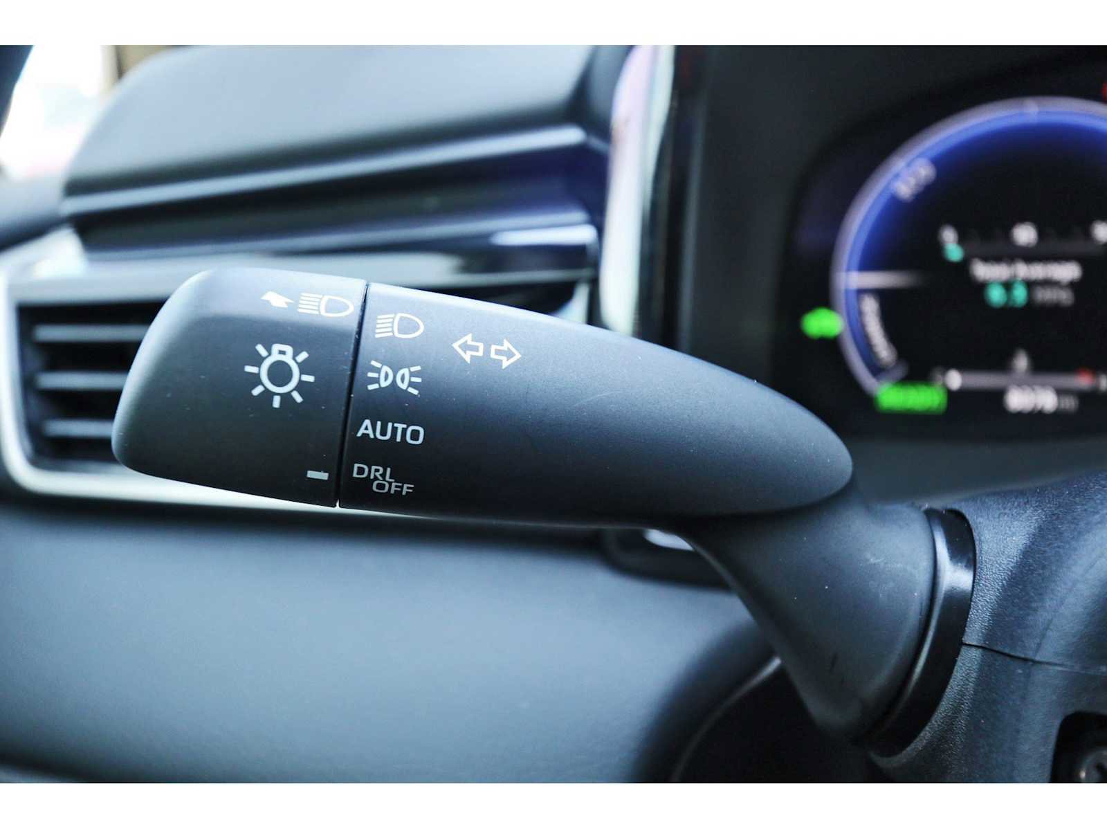 Used 2025 Toyota Camry XSE image 17