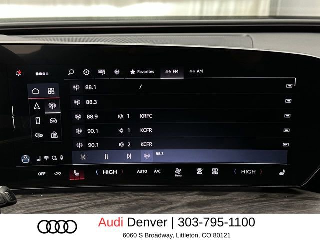 Used 2025 Audi Q5 Premium w/ Convenience Package image 16