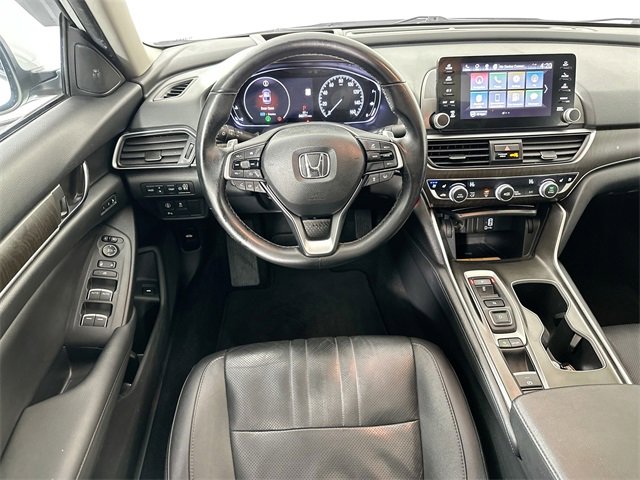 Used 2019 Honda Accord Touring image 11
