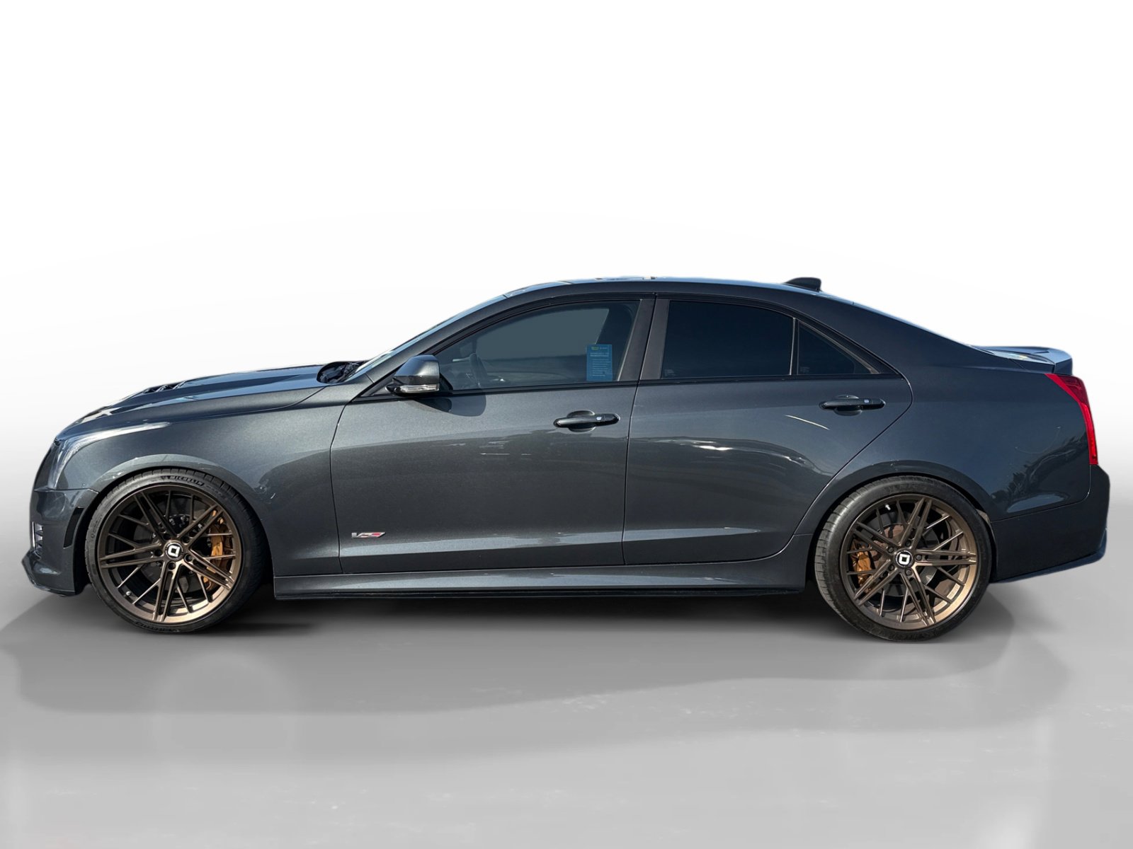 Used 2017 Cadillac ATS V w/ Luxury Package RWD image 2