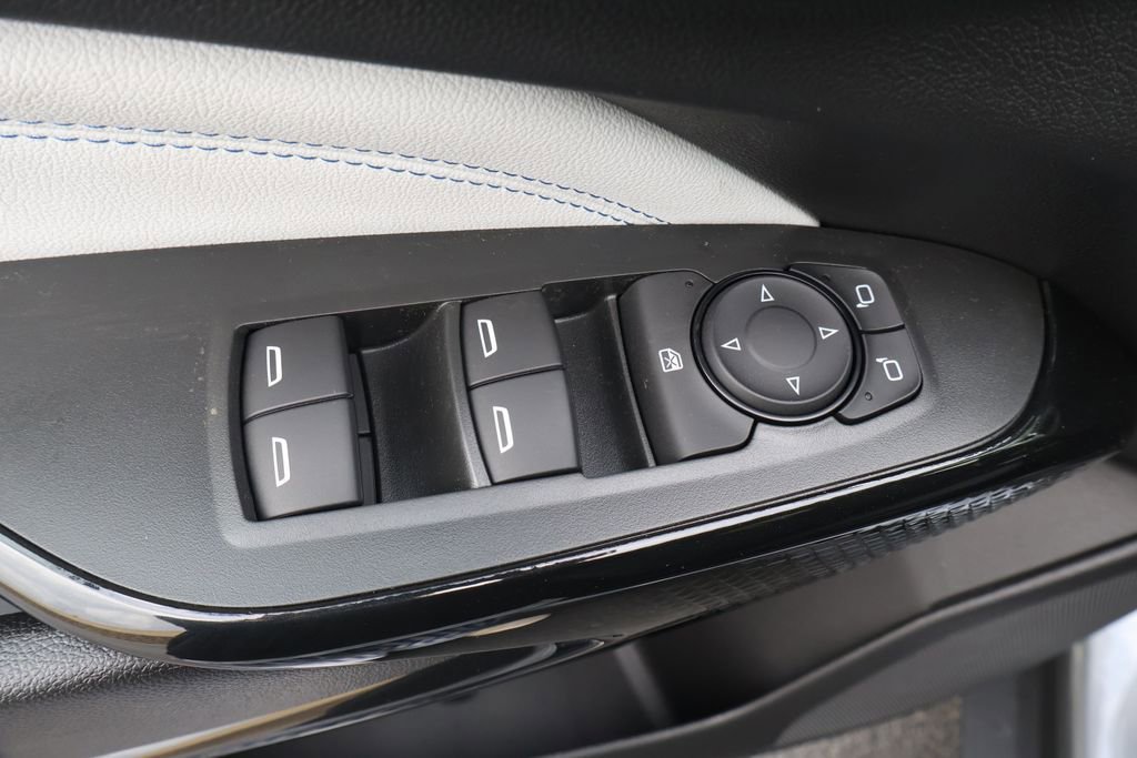 New 2026 Chevrolet Trax LT w/ Driver Confidence Package FWD image 17