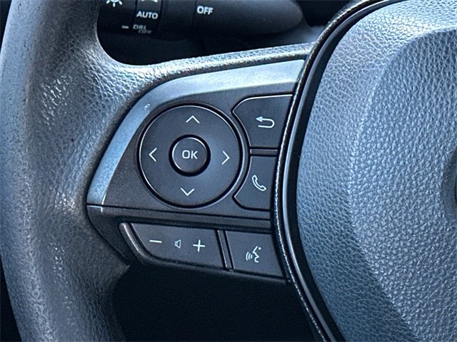 Used 2021 Toyota RAV4 XLE image 24