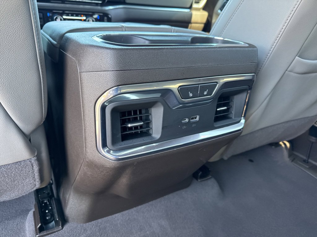 Used 2022 Chevrolet Silverado 1500 LTZ AWD/4WD image 29