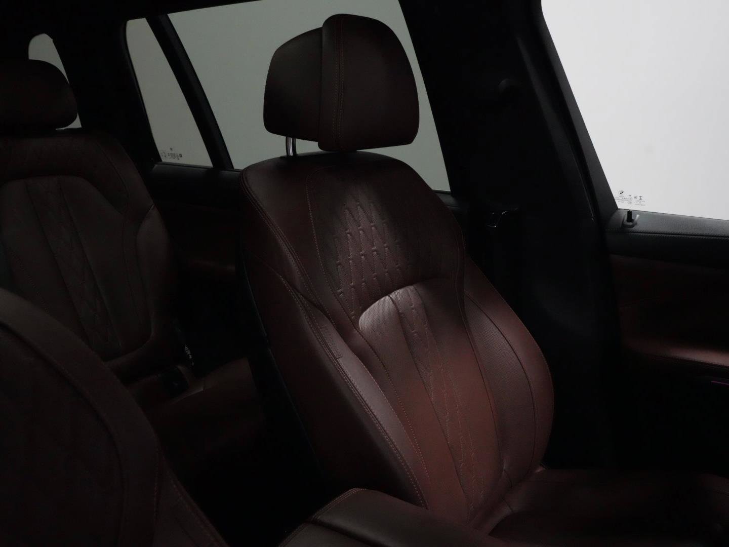 Certified 2023 BMW X7 M60i w/ Executive Package image 24