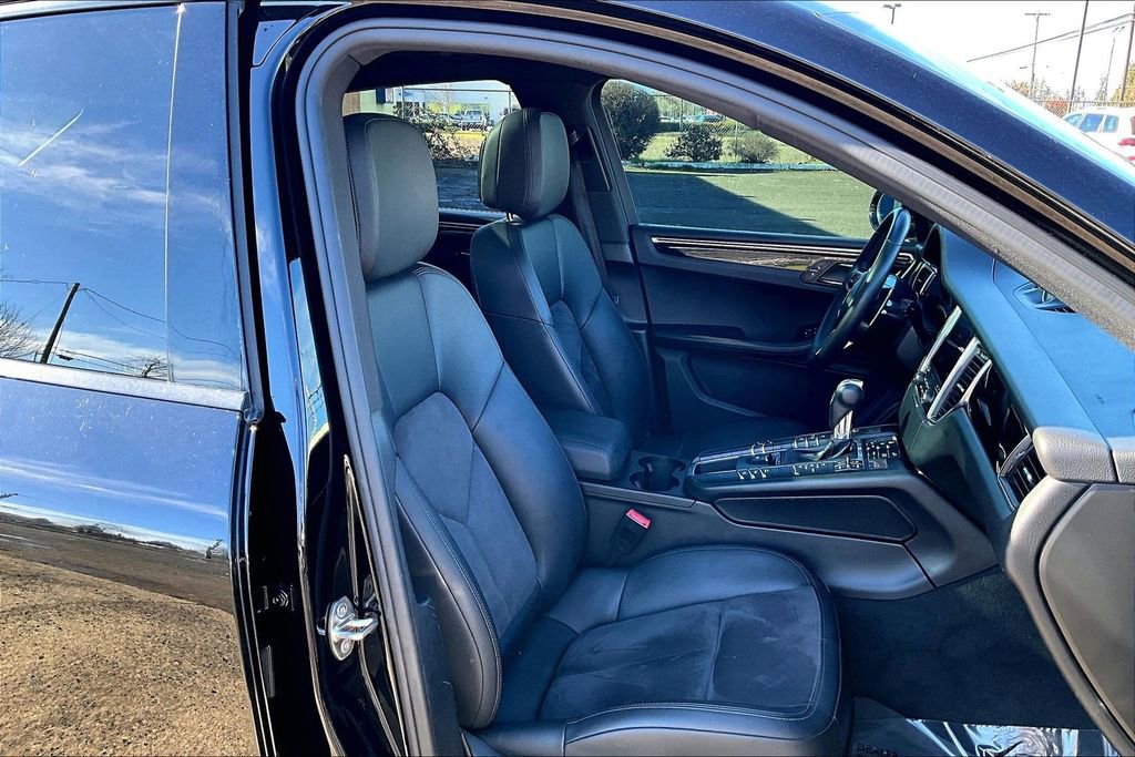 Used 2018 Porsche Macan image 10