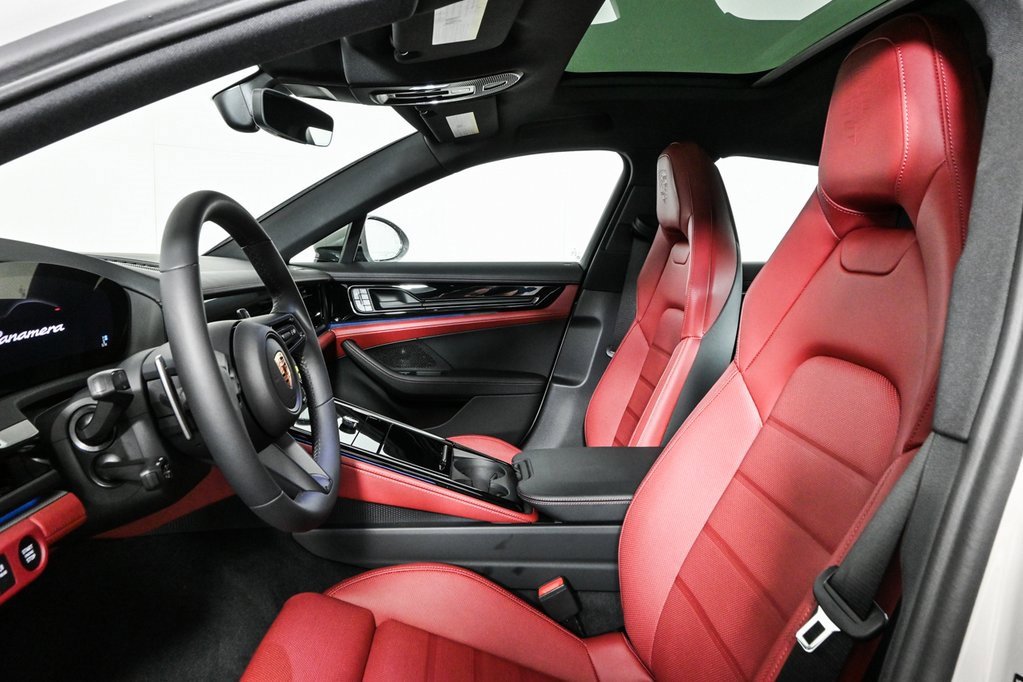 New 2025 Porsche Panamera RWD image 5