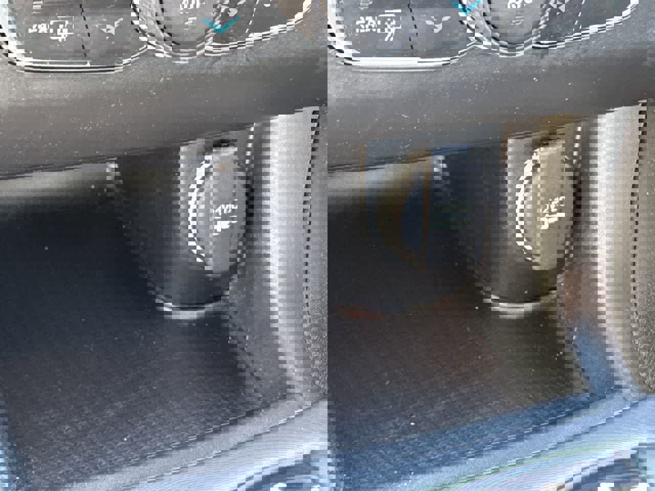 Used 2021 Dodge Charger SXT w/ Plus Group image 30