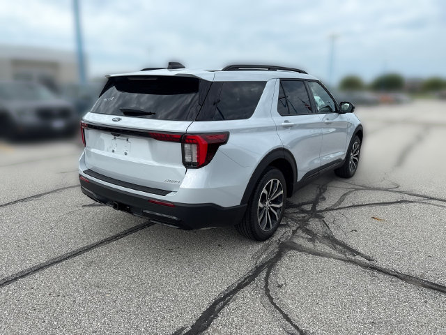 New 2026 Ford Explorer ST-Line AWD/4WD image 6