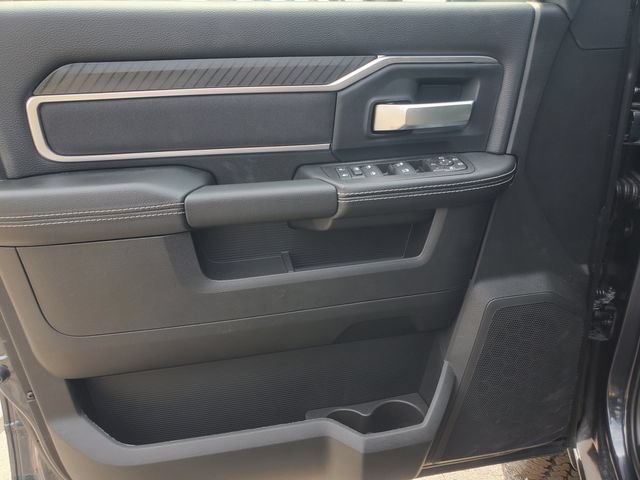 New 2026 RAM 2500 Big Horn AWD/4WD image 7