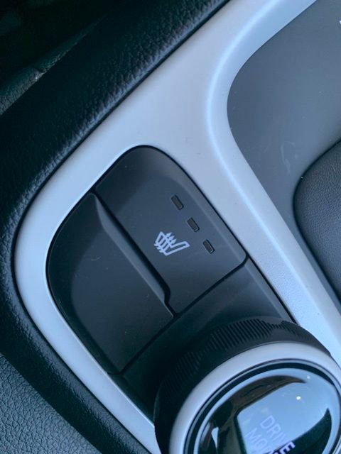 New 2025 Hyundai Venue Limited image 18