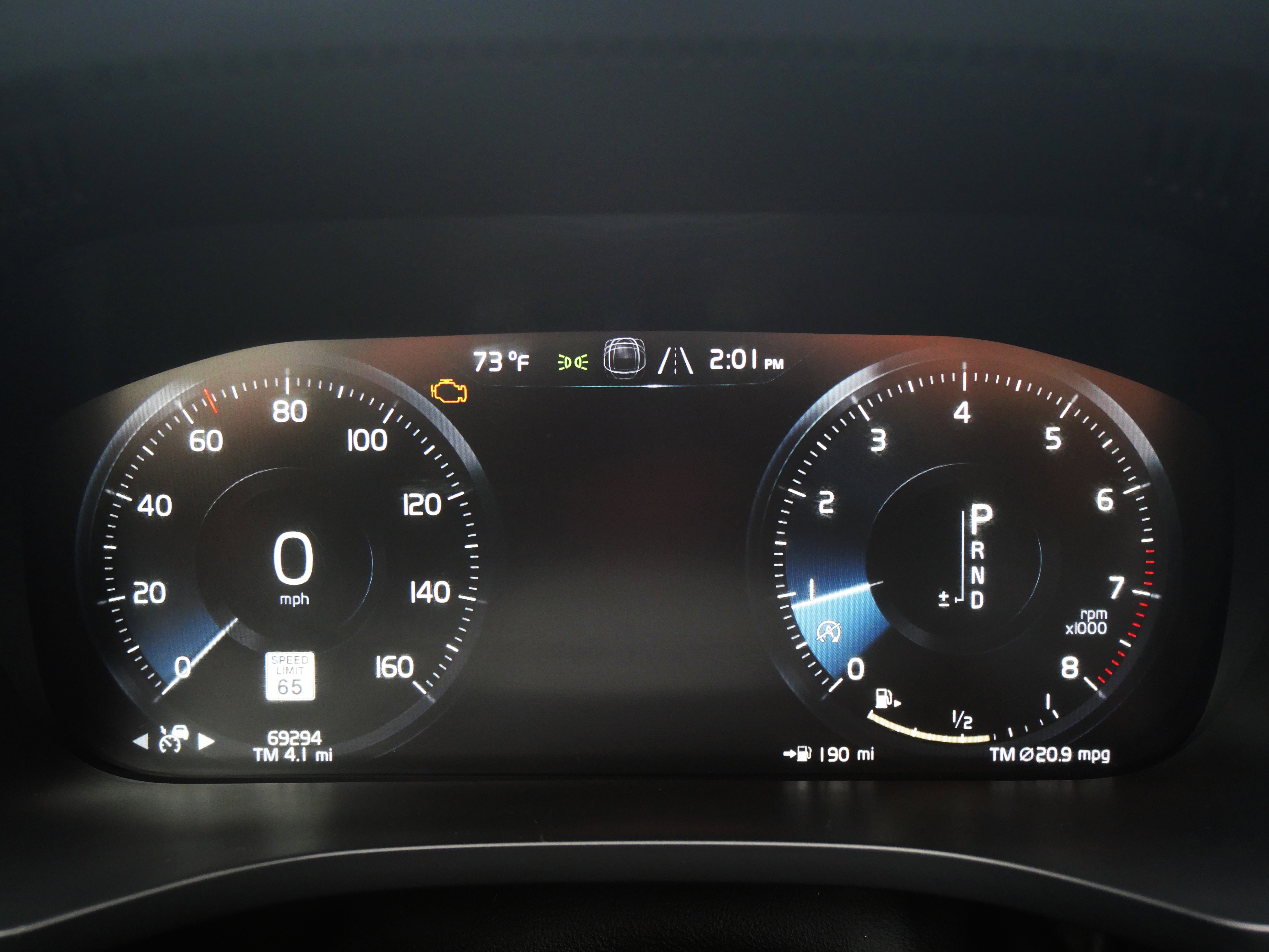 Used 2019 Volvo XC60 T5 Momentum w/ Protection Package Premier image 29