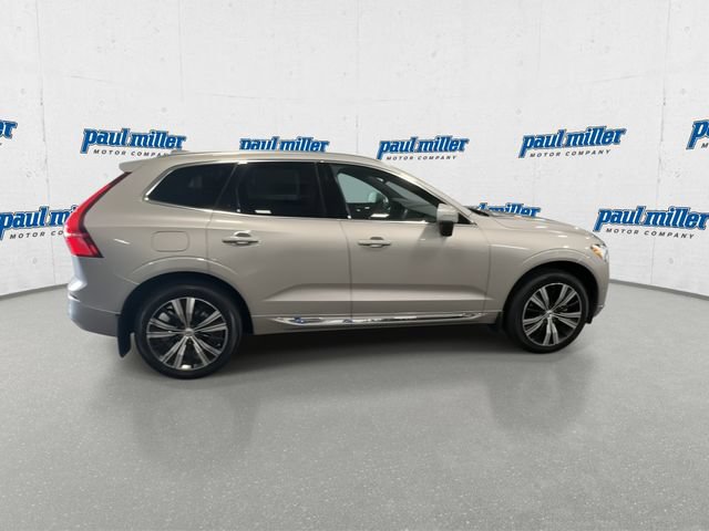 Used 2022 Volvo XC60 B5 Inscription AWD/4WD image 12