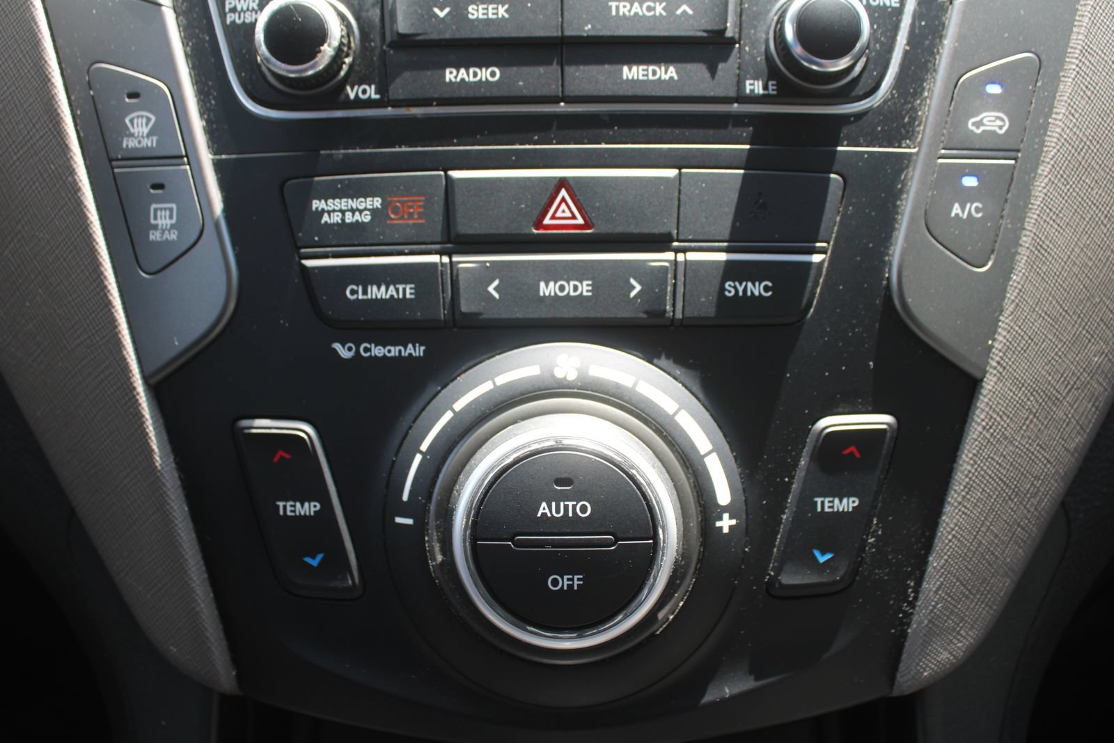 Used 2018 Hyundai Santa Fe Sport FWD image 44