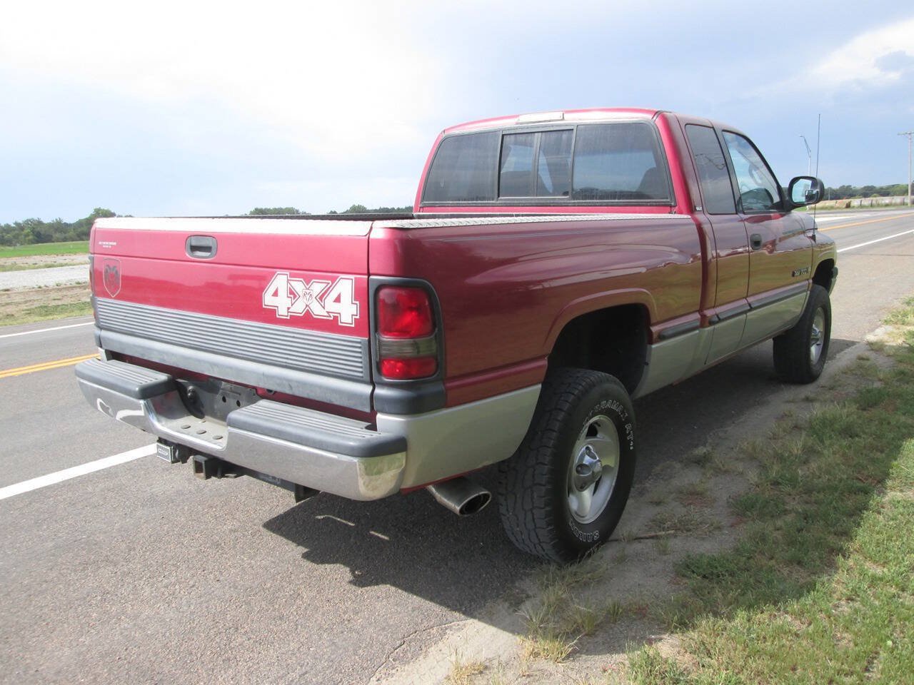 Used 1999 Dodge Ram 1500 Truck 4x4 Quad Cab image 7