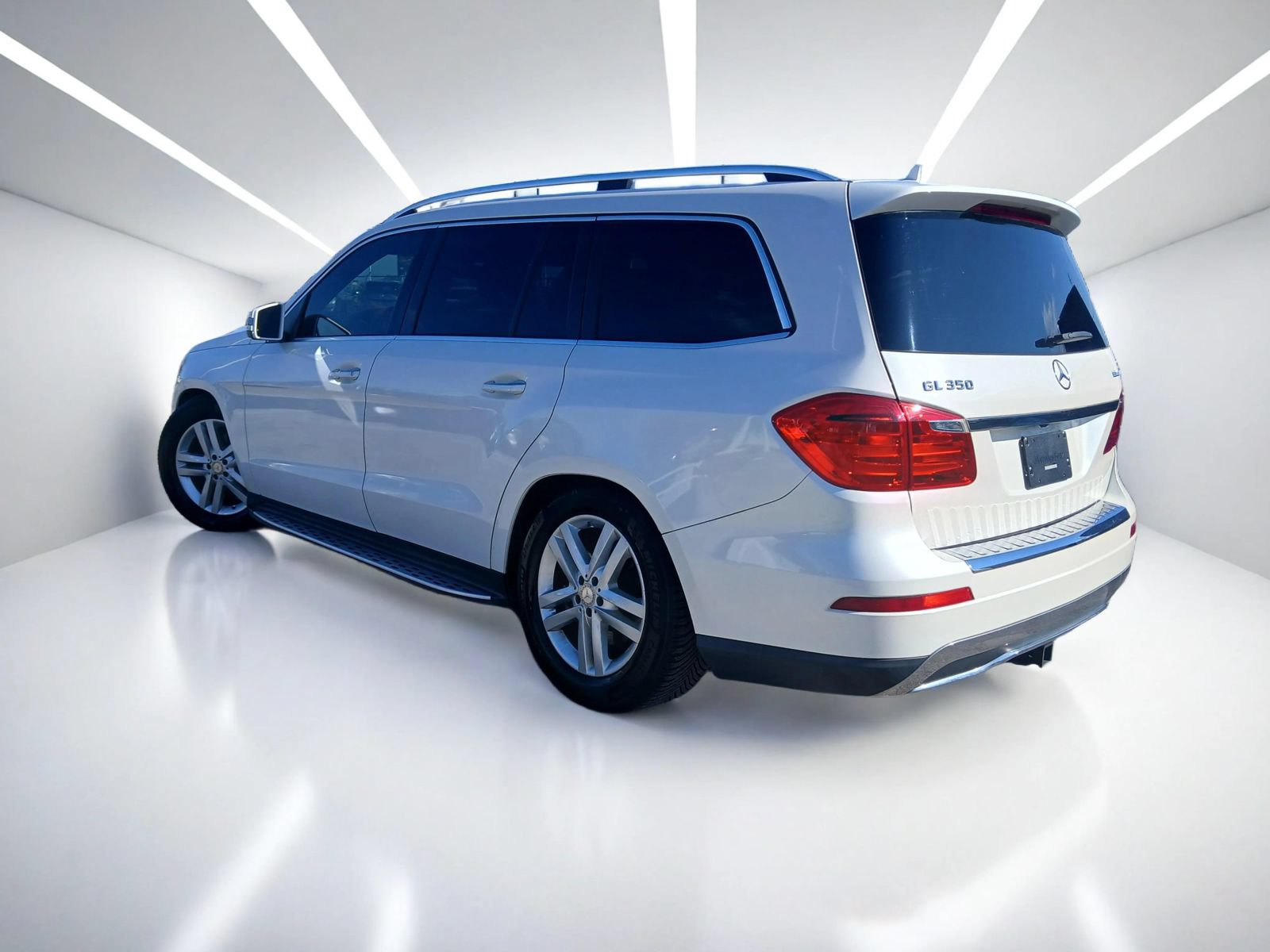 Used 2016 Mercedes-Benz GL 320 BlueTEC 4MATIC image 5